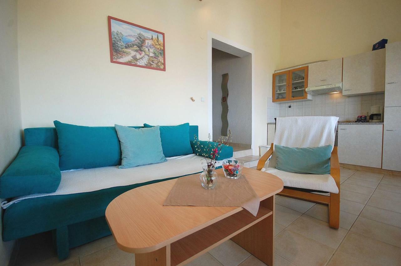 Apartments Nency By El-Pi Tours Malinska Zewnętrze zdjęcie