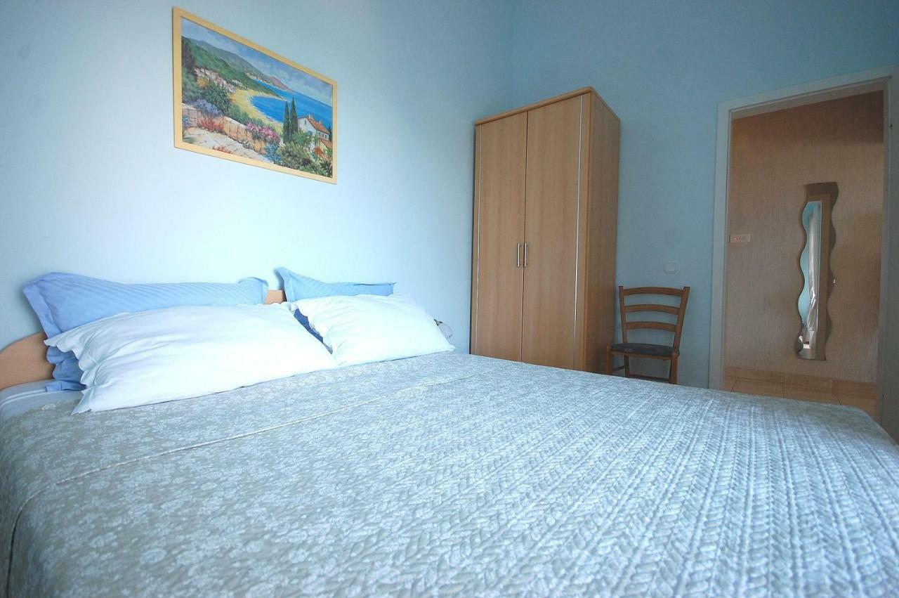 Apartments Nency By El-Pi Tours Malinska Zewnętrze zdjęcie